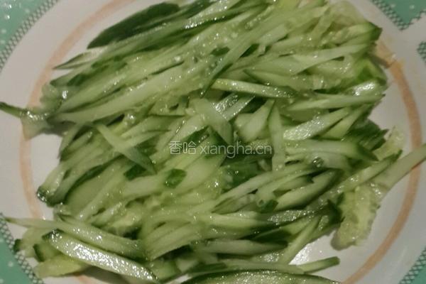 大刀飘香耳片的做法图解5