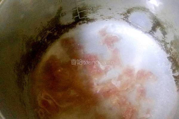 金针菇瘦肉清汤的做法图解9