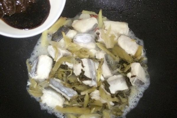 鳗鱼炒咸菜的做法图解6