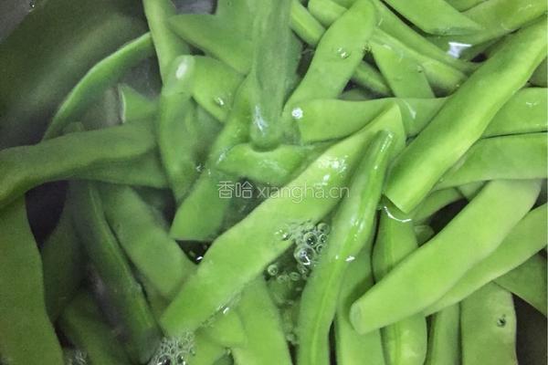 鸭黄豆角的做法图解5
