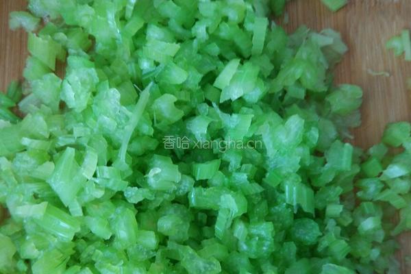 素馅玉米面蒸饺的做法图解4