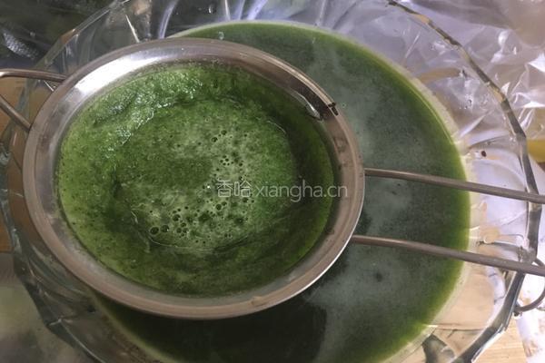 香菜猪肉水饺的做法图解1
