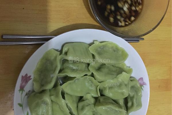 香菜猪肉水饺的做法图解12
