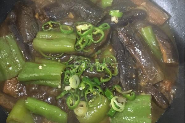 酱焖茄子辣椒的做法图解10