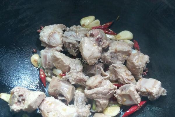 土豆炖排骨的做法图解5