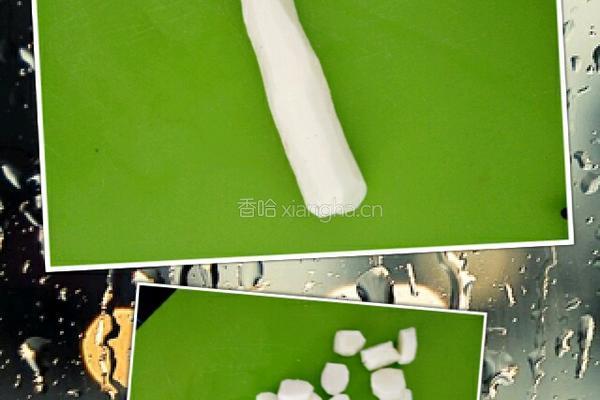 山药红枣排骨粥的做法图解3