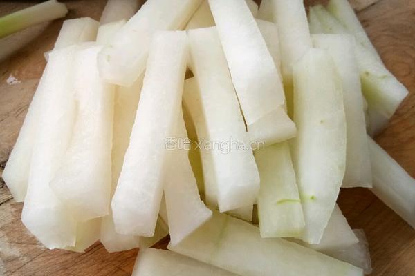 虾仁冬瓜条的做法图解2