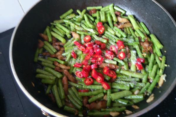 五花肉炒豆角的做法图解8