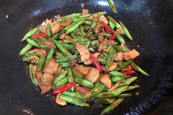 四季豆炒肉的做法图解7