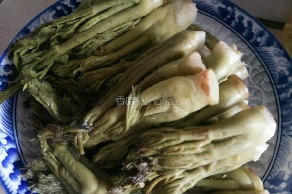 刺嫩芽饼的做法图解1