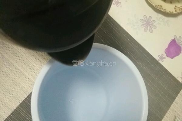 芒果酸奶的做法图解3