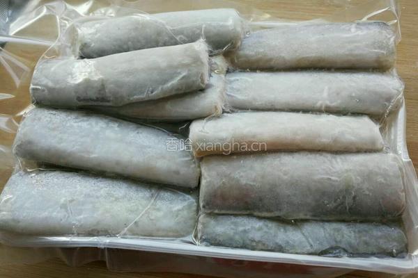 红烧带鱼的做法图解1