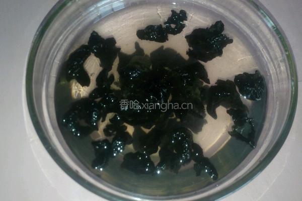 家常豆皮木耳烧的做法图解1