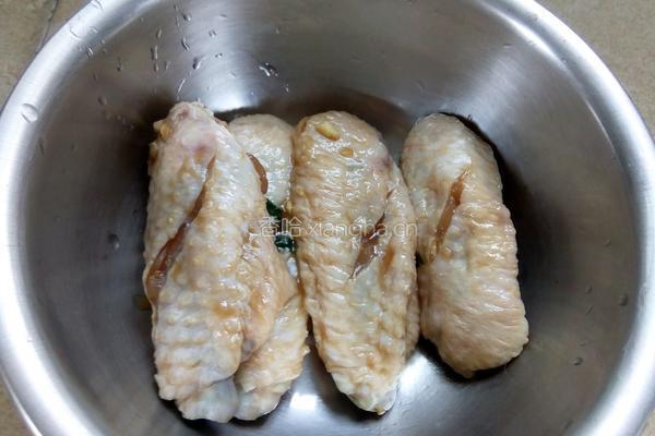 蒜香鸡翅的做法图解4
