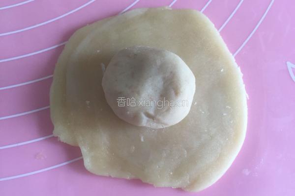 莲蓉酥的做法图解17