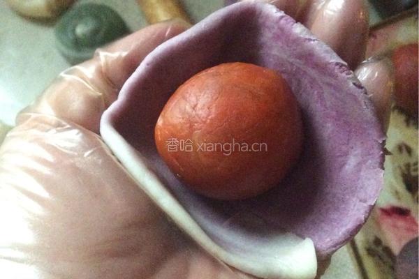 三色蛋黄酥的做法图解11