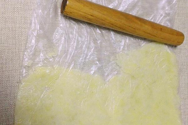 土豆鸡蛋披萨饼的做法图解4