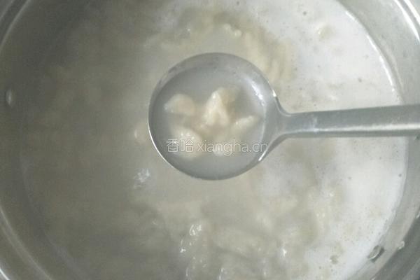 猪蹄汤面鱼的做法图解6