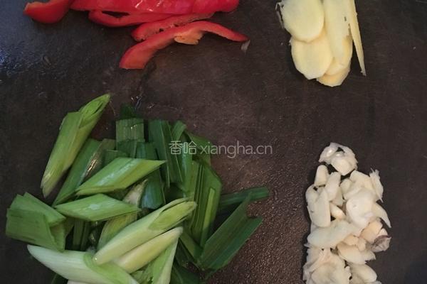 小炒基围虾的做法图解2