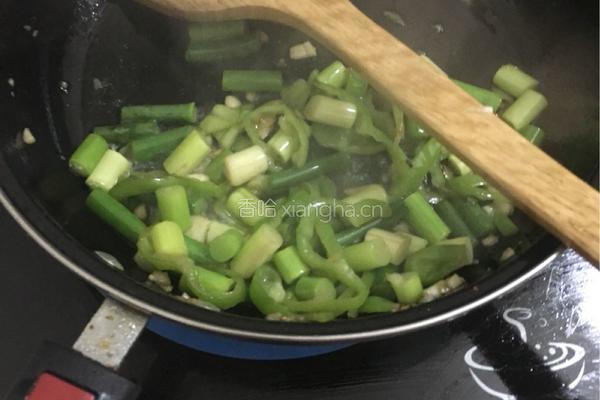 蒜苔肉片的做法图解8