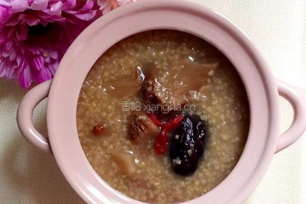 猴头菇红枣小米粥的做法图解5