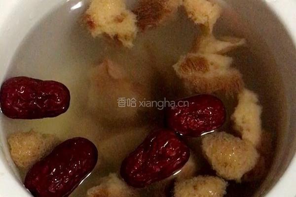 猴头菇红枣小米粥的做法图解4