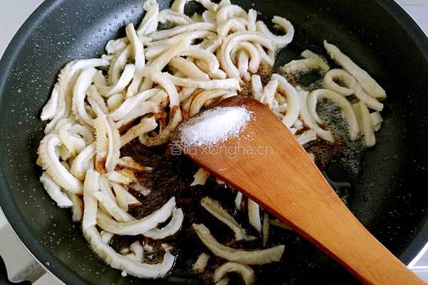 双椒炒牛肚丝的做法图解4