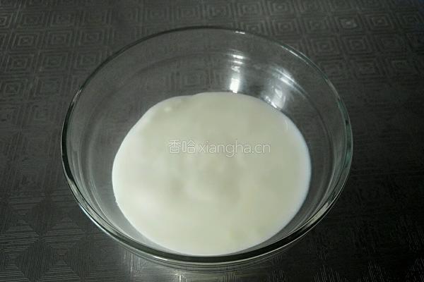 酸奶银耳羹的做法图解6