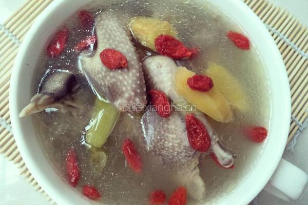 枸杞鸽子汤的做法图解11