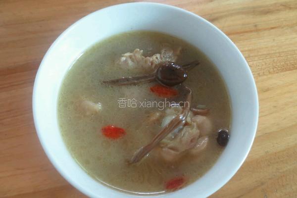 茶树菇煲土鸡的做法图解8
