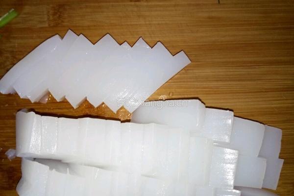 炒凉粉的做法图解1