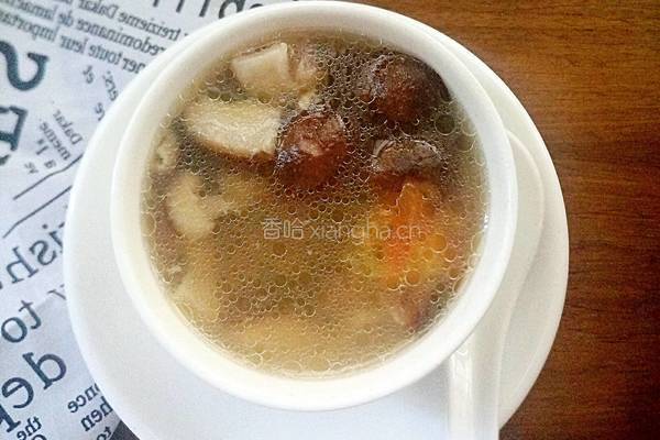 鲜冬菇番茄瘦肉汤的做法图解10