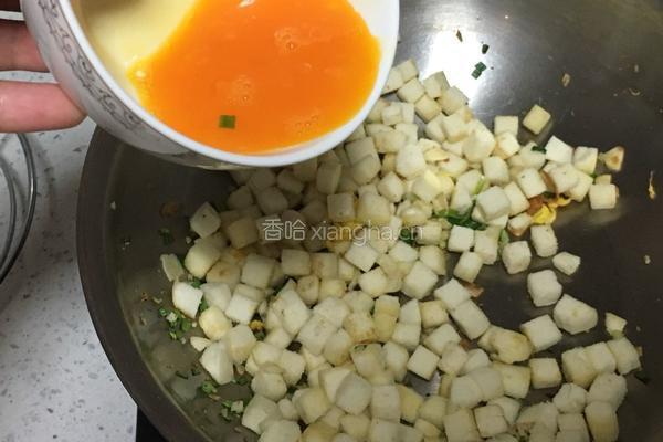 香葱鸡蛋炒馍花的做法图解6