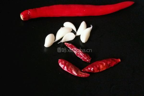 荞头腌菜炒豆角的做法图解1