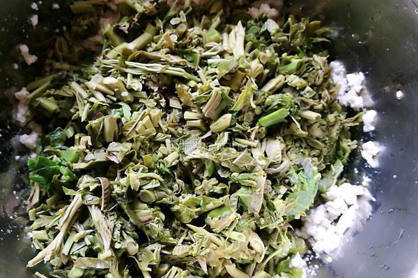 香椿拌豆腐的做法图解4