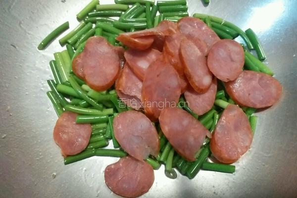 蒜苔炒火腿的做法图解4