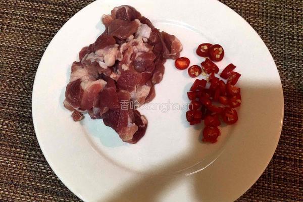 干扁豆丝炒肉的做法图解2
