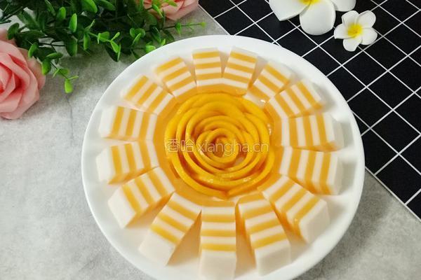 芒果椰汁千层糕的做法图解1