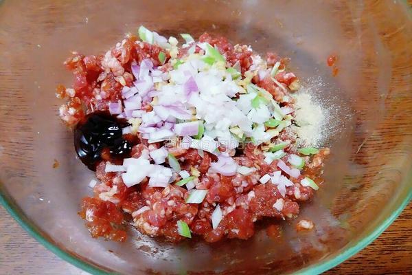 香煎土豆肉饼的做法图解1