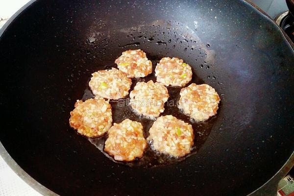 香煎土豆肉饼的做法图解4