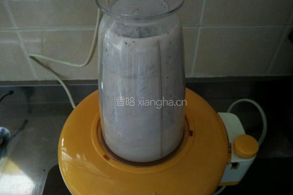 火龙果酸奶的做法图解3