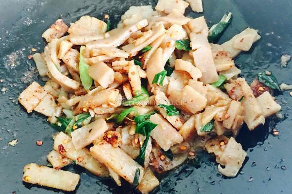 蒜苗炒粘山药豆腐的做法图解10
