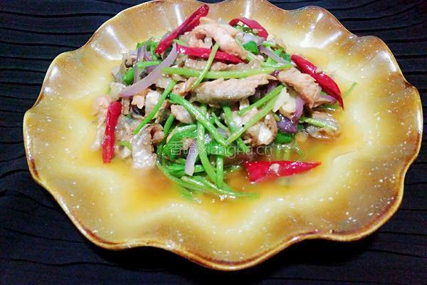 鱼皮菜梗子的做法图解8