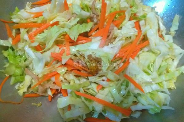 圆白菜炒肉的做法图解7