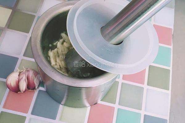 耗油茼蒿（蒿子秆）的做法图解2