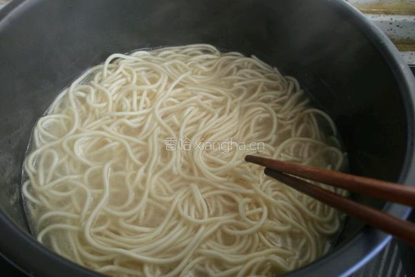 肉臊干拌面的做法图解11