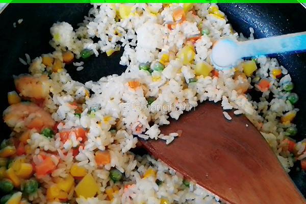 南洋菠萝船炒饭的做法图解10
