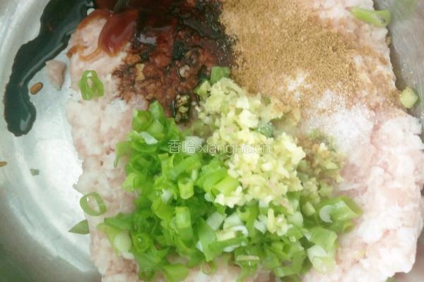 猪肉茴香水煎包的做法图解4