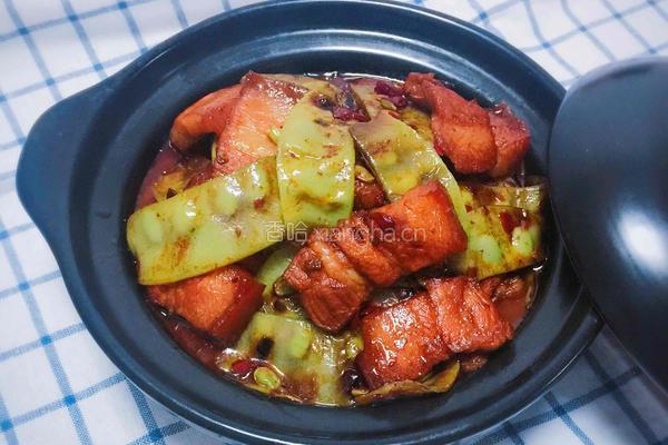 扁豆红烧肉的做法图解1