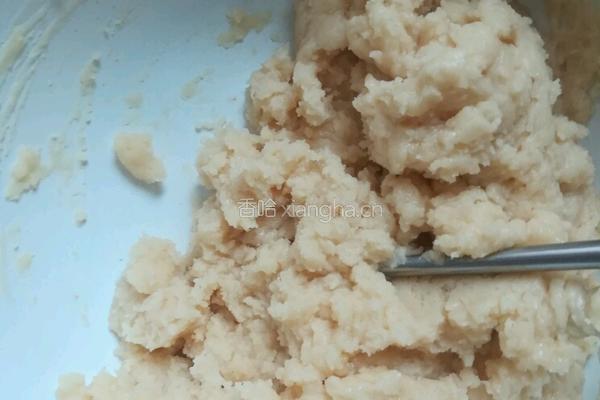 广式蛋黄月饼的做法图解1
